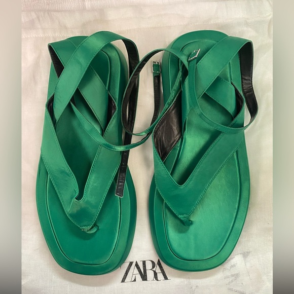 Zara Satin Effect Green Chunky ankle wrap thong sandals. STUNNING 💚 Size 8 - Picture 7 of 15